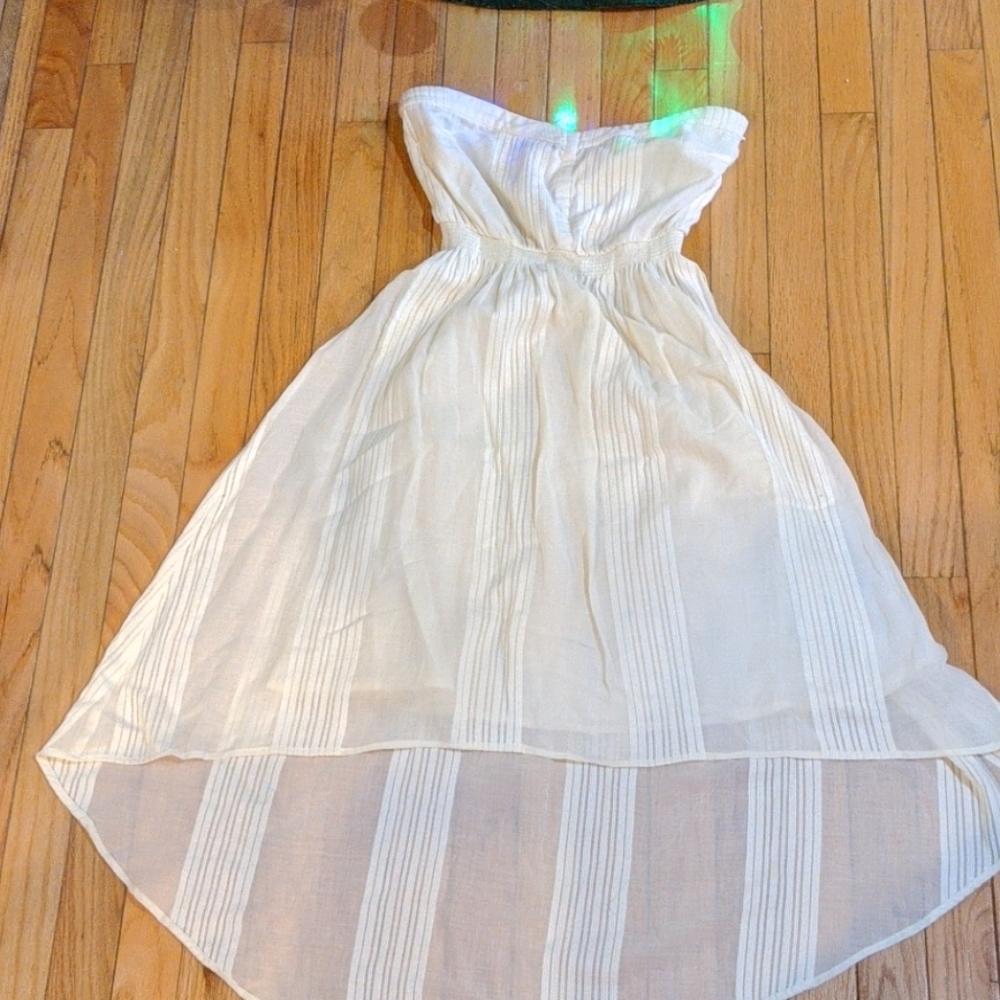 Quick silver QSW Dress. 38" to longest part.